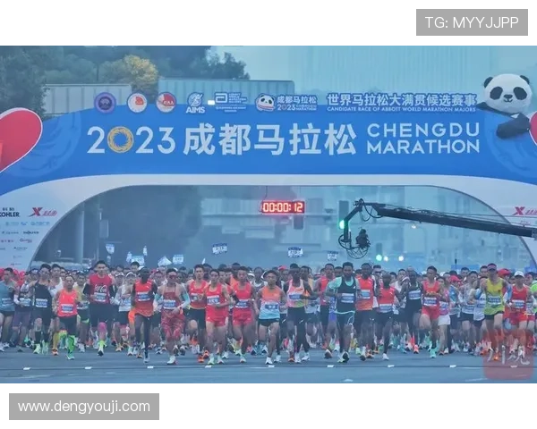 成都城市马拉松点评:街舞队员个人能力与团队协作的精彩表现分析 成都城市马拉松点评:街舞队员个人能力与团队协作的精彩表现分析