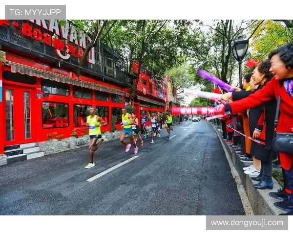 成都攀岩队以84分领跑城市马拉松积分榜展现强大实力 成都攀岩队以84分领跑城市马拉松积分榜展现强大实力